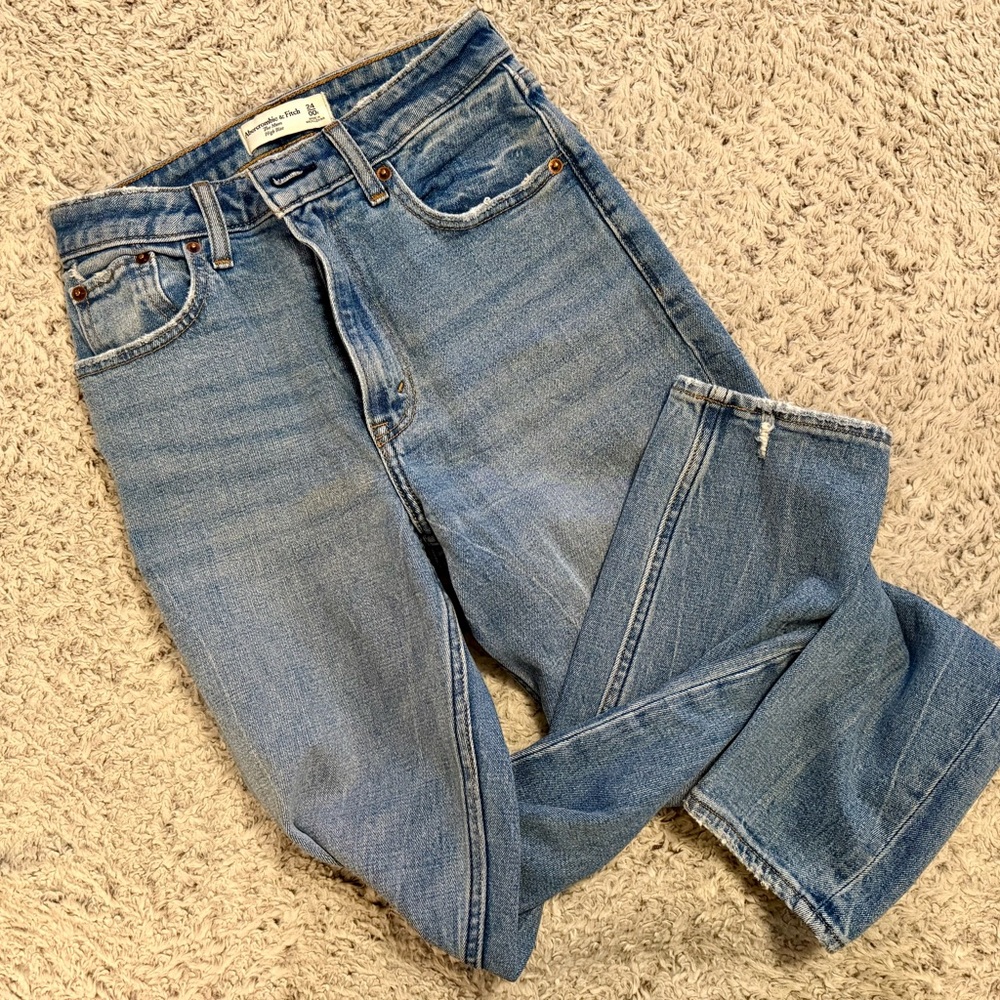 Abercrombie & Fitch High Rise Light Blue Jeans
